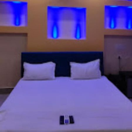 Hotel Supriya International , Bettiah المظهر الخارجي الصورة