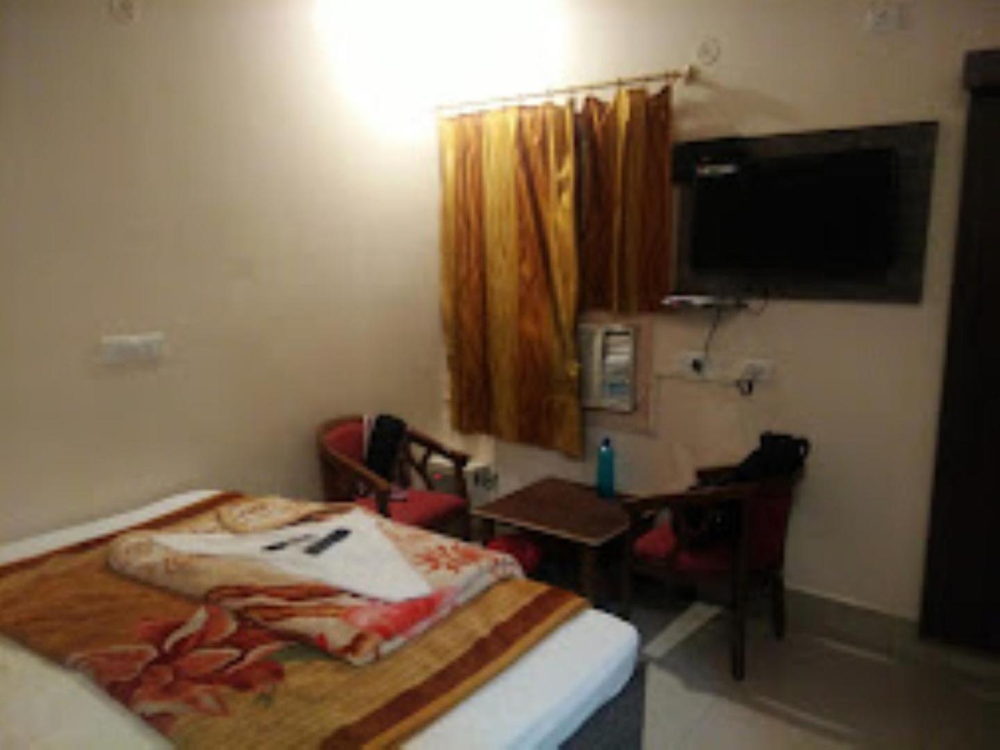 Hotel Supriya International , Bettiah المظهر الخارجي الصورة