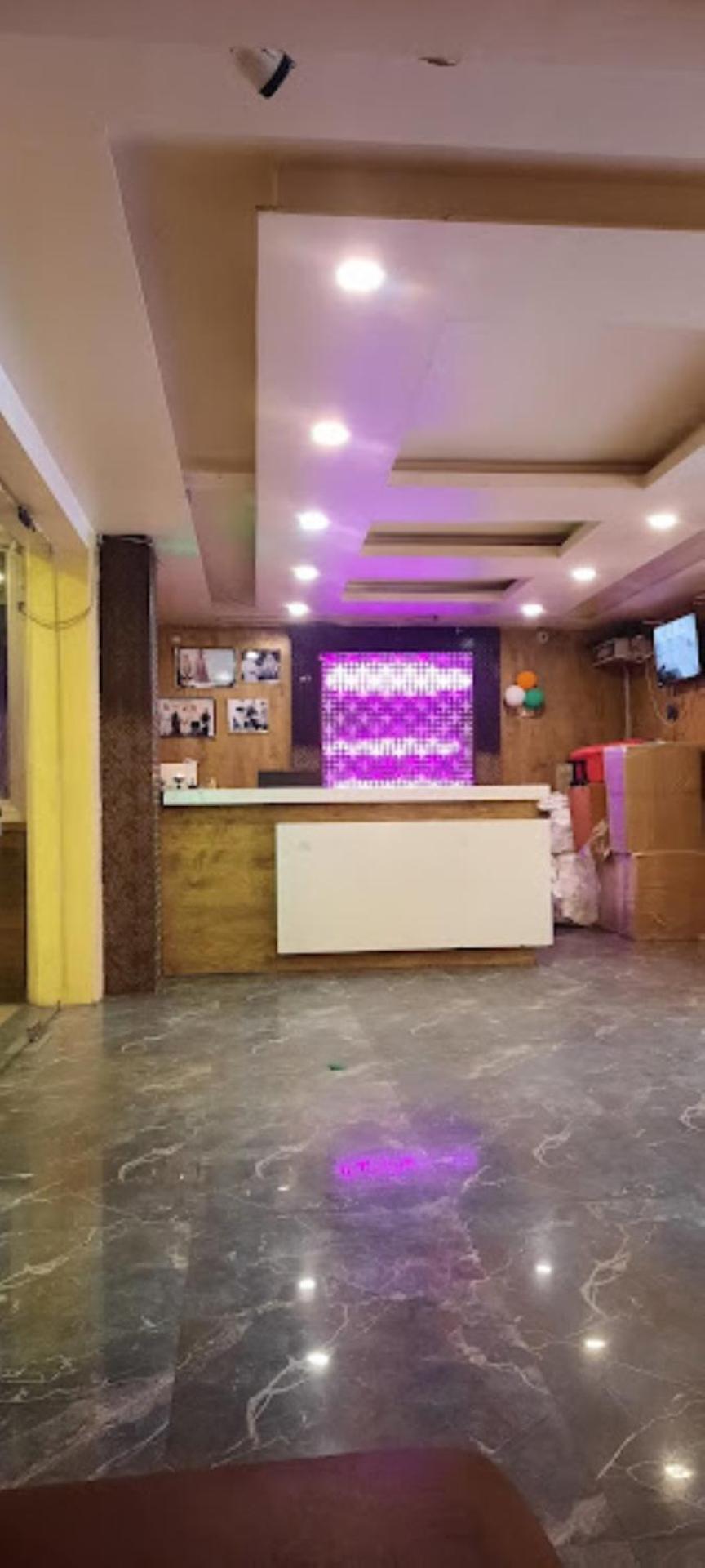 Hotel Supriya International , Bettiah المظهر الخارجي الصورة